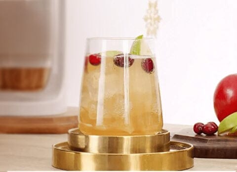 Spiced apple fizz