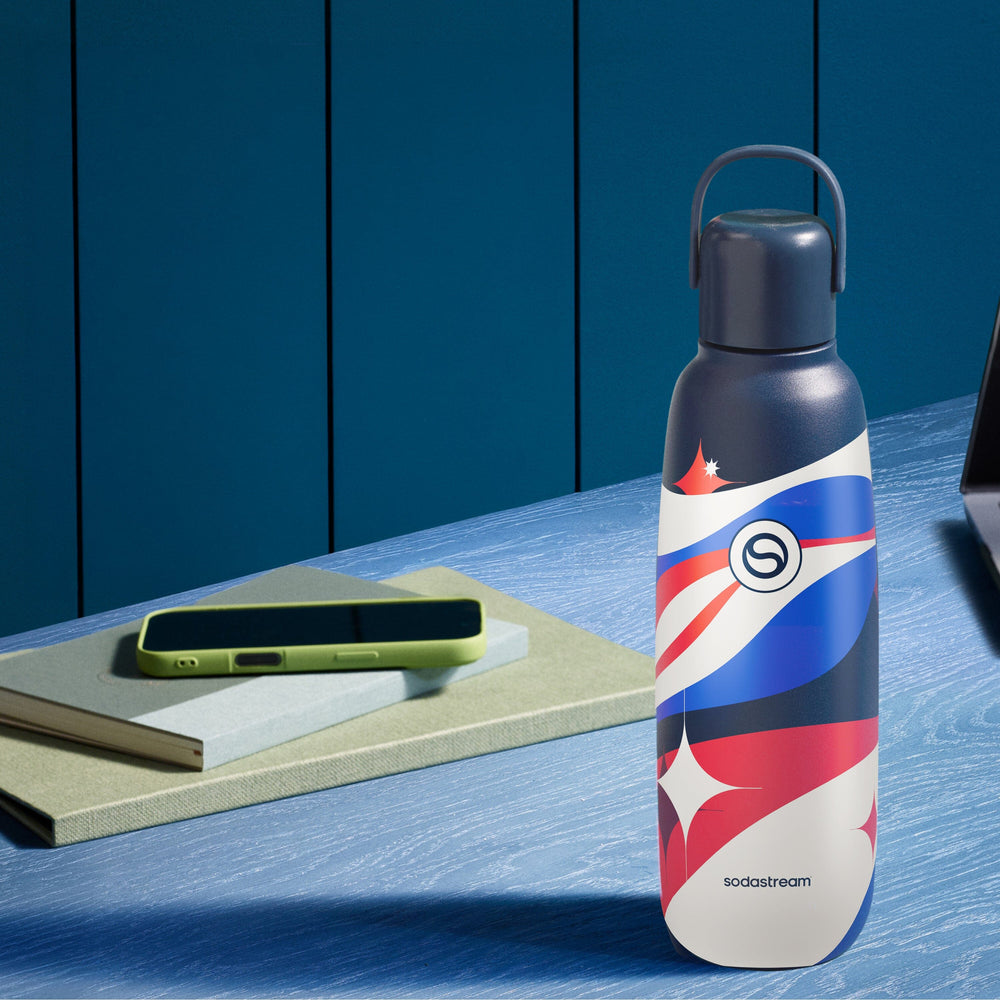 Sodastream Fizz & Go™ Insulated Stainless Steel Carbonating Bottle USA 250th 30.4 oz – 7